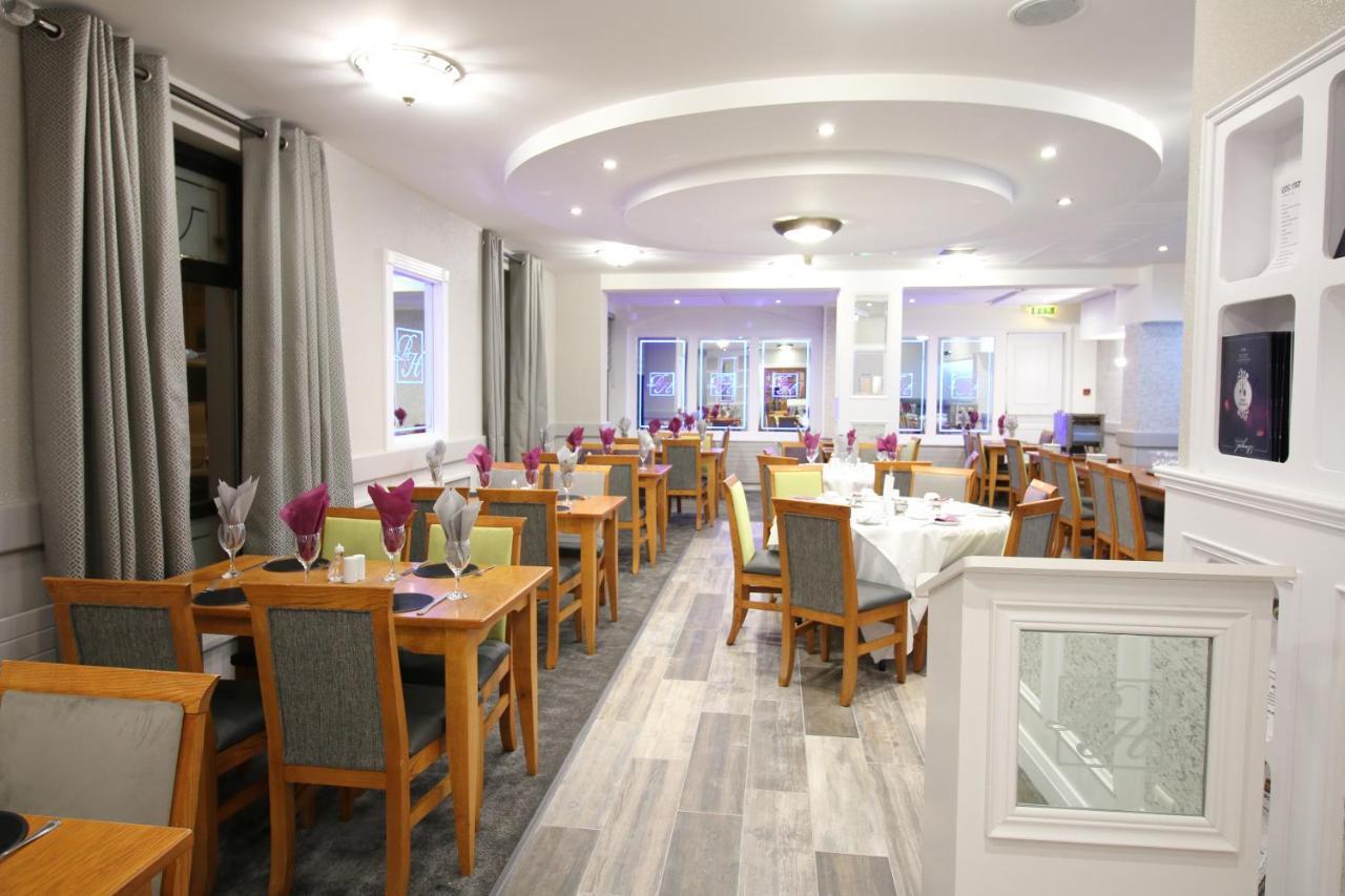 The Royal Hotel Кукстаун Экстерьер фото